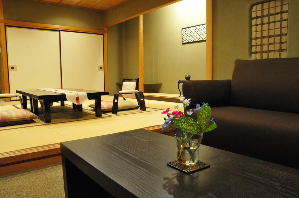โคฮัน โนะ ยาโดะ เรียวคัง โมริโมโตะ Hotel คากะ ภายนอก รูปภาพ